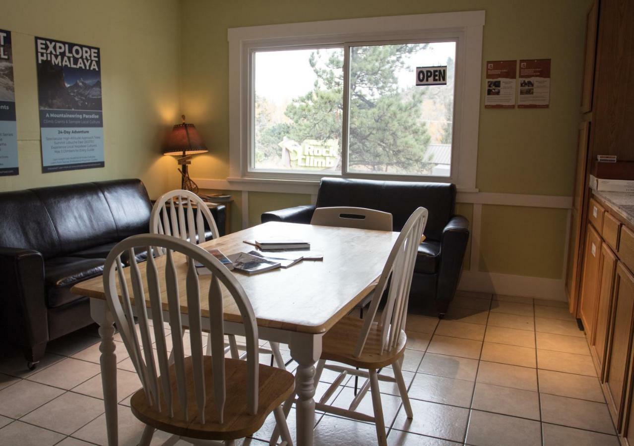 Estes Park Adventure Hostel المظهر الخارجي الصورة